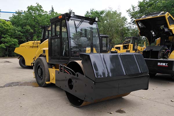 7噸單鋼輪壓路機